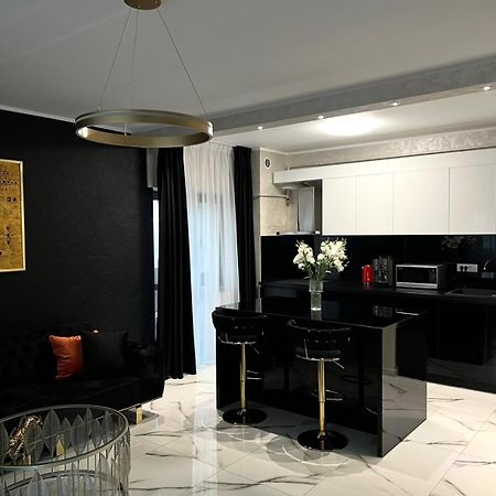 ヤシCentral Apartament 4アパートメント エクステリア 写真